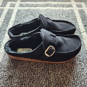 Birkenstock Buckley shearling clogs size 9.5 (EU 40)
